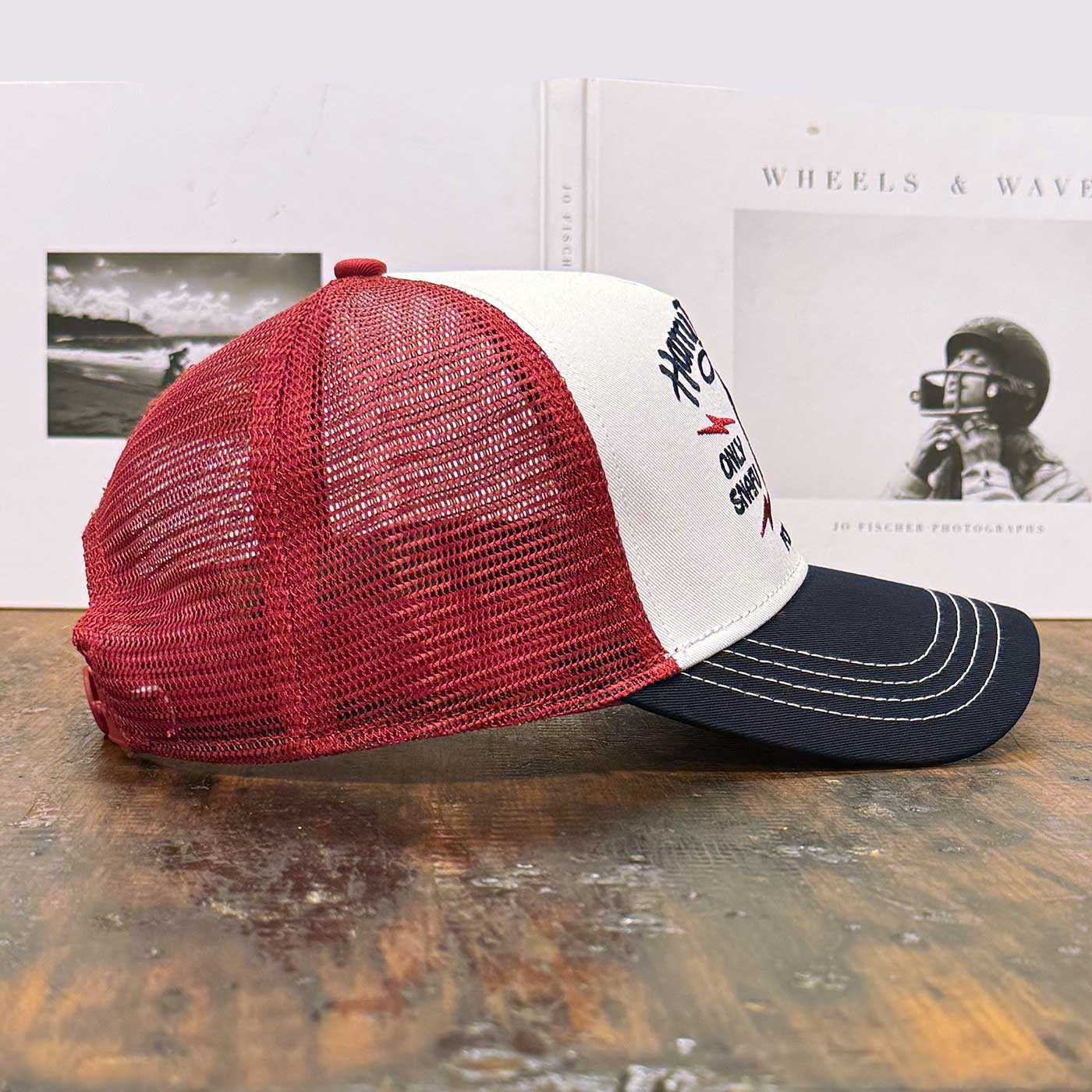 Burgunderfarbene Trucker Cap im Streetwear-Look, Urban Style, For Legends x Harry Damson